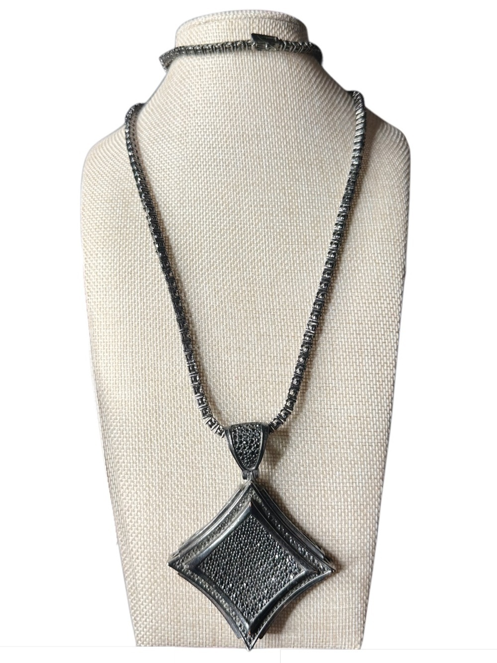 Silver-Tone Textured Pendant Necklace